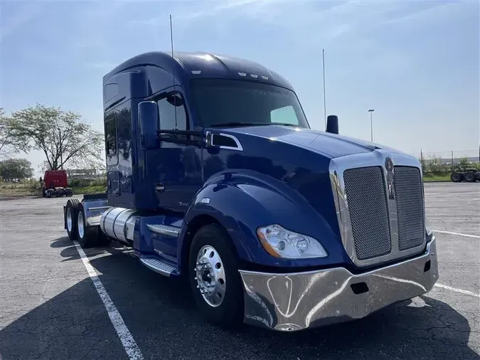 2021 KENWORTH T680