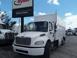 2015 Freightliner M2 106