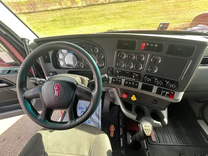 2022 Kenworth T680c8e12229797180747863db25c98559bd