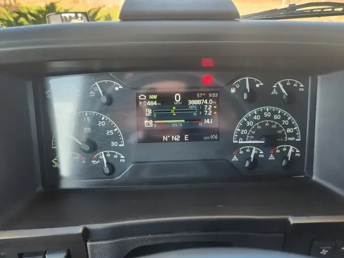 2020 VOLVO VNR64T640c8e15e97bed3d481414de1bfdab1e88d