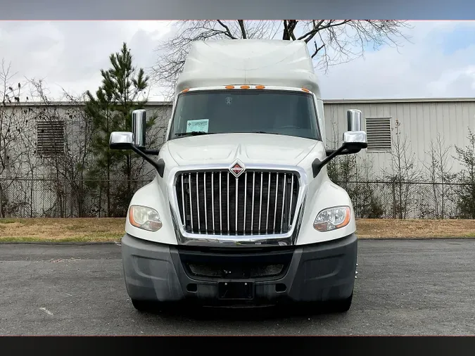 2019 INT LT625 6x4