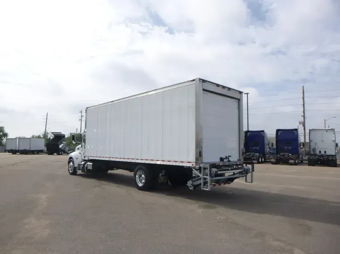 2020 Peterbilt 337