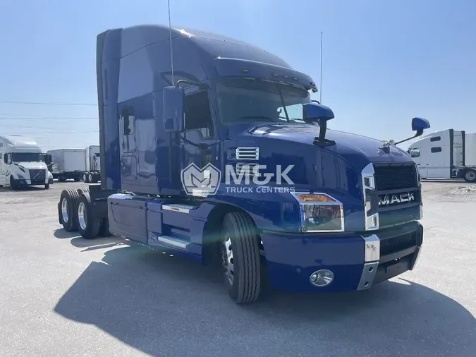 2023 MACK AN64T