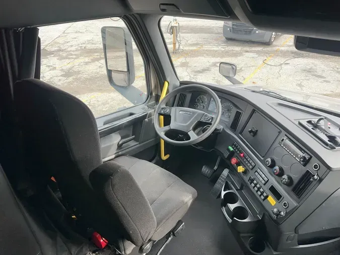 2023 Freightliner Cascadia