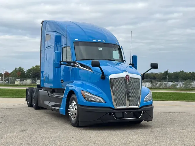 2023 KENWORTH T680