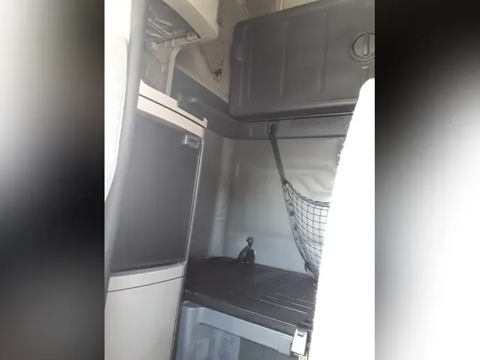 2019 FREIGHTLINER CASCADIA 125