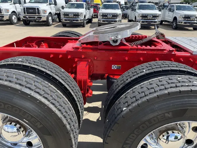 2022 Peterbilt 567