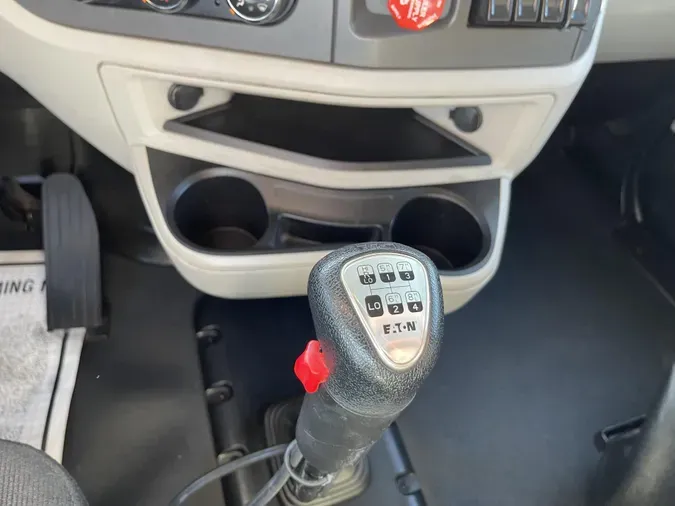 2023 Peterbilt 579