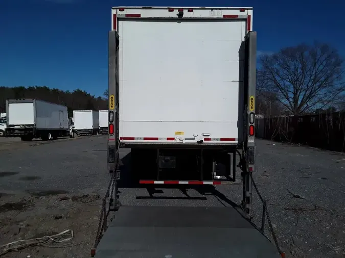 2019 FREIGHTLINER/MERCEDES M2 106