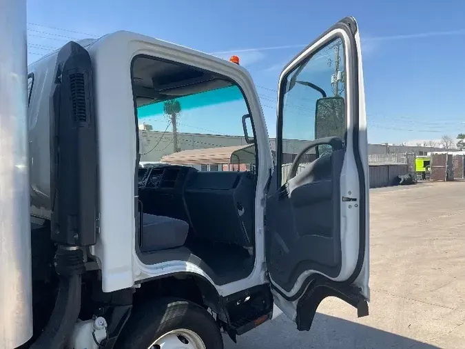 2018 Isuzu Truck NPR EFI