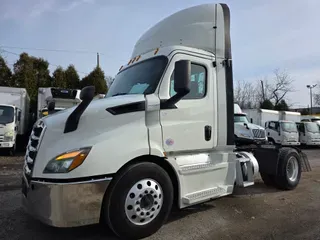 2019 FREIGHTLINER/MERCEDES NEW CASCADIA 116