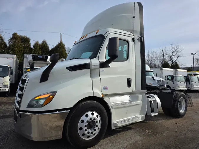 2019 FREIGHTLINER/MERCEDES NEW CASCADIA 116c90870c95ab6309c08114d1dd60a7c43