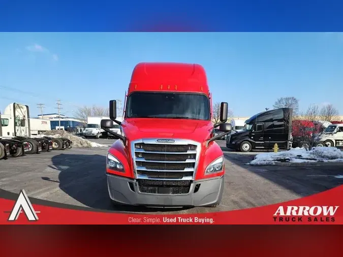 2021 FREIGHTLINER CA126