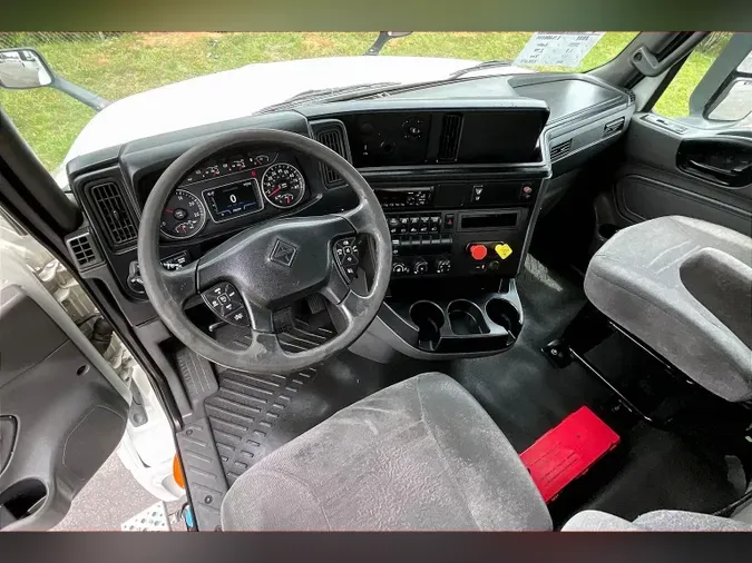 2020 INT LT625 6x4