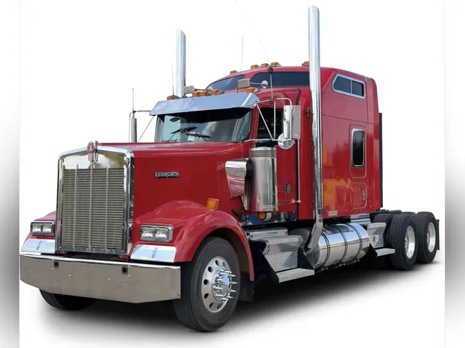 2001 Kenworth W900Lc9131d491f25e05fc7c60445016308b2