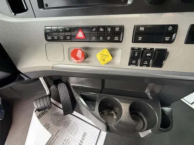 2022 Freightliner Cascadia