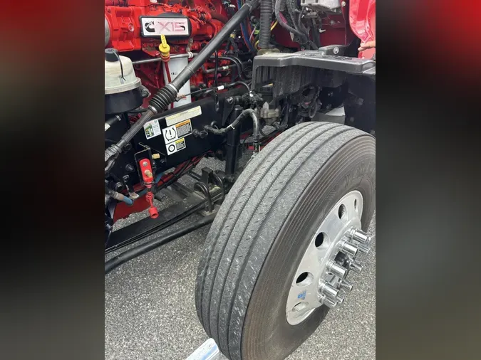 2022 Peterbilt 579