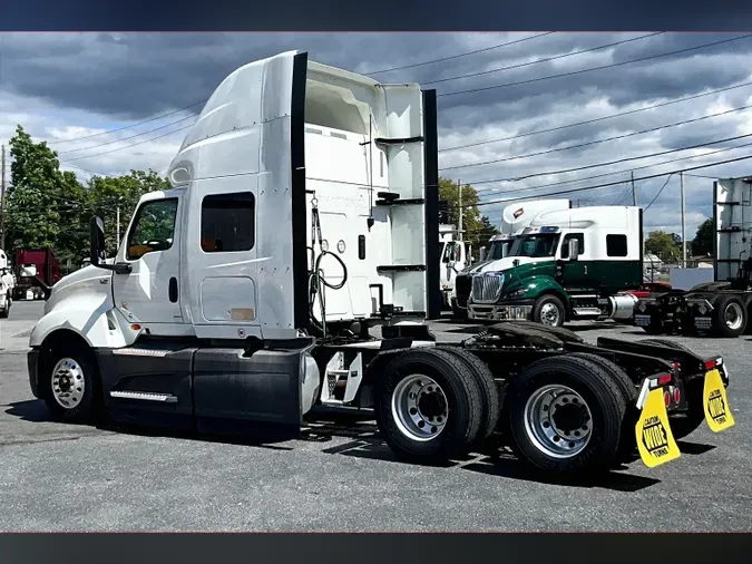 2022 INT LT625 6x4