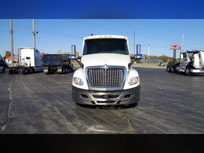 2021 International LT625