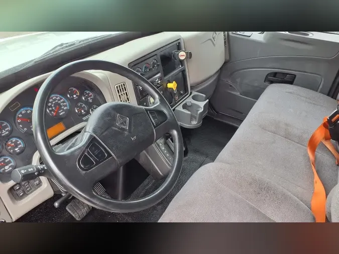 2019 NAVISTAR INTERNATIONAL 4300