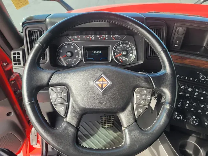 2023 International LT625