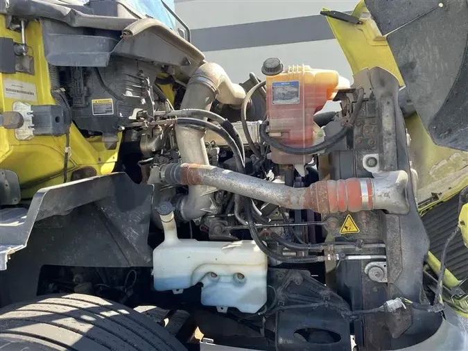 2018 INTERNATIONAL RH613