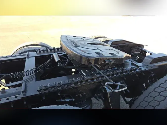 2020 INTERNATIONAL RH613