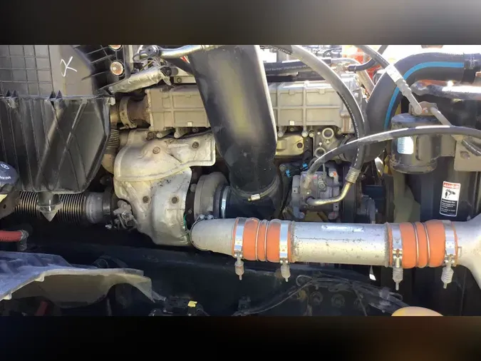 2019 Freightliner Cascadia 126c92a2541137aaedcd83ff62404c686e9