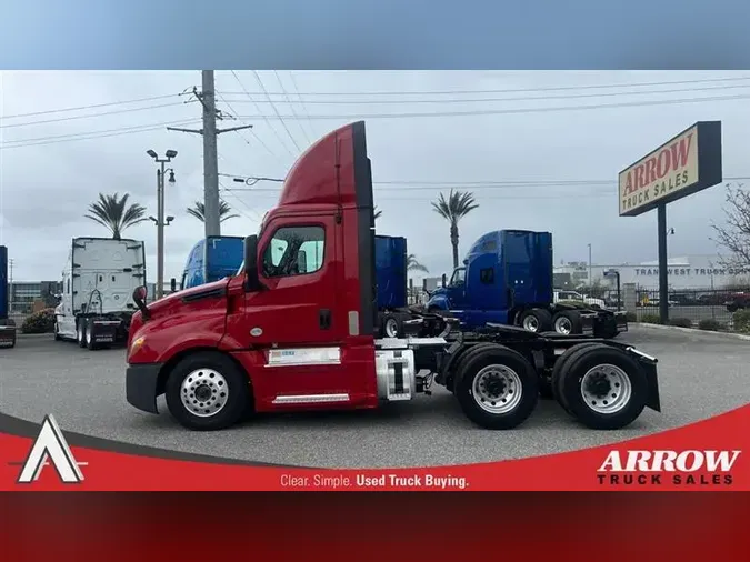 2020 FREIGHTLINER CA126