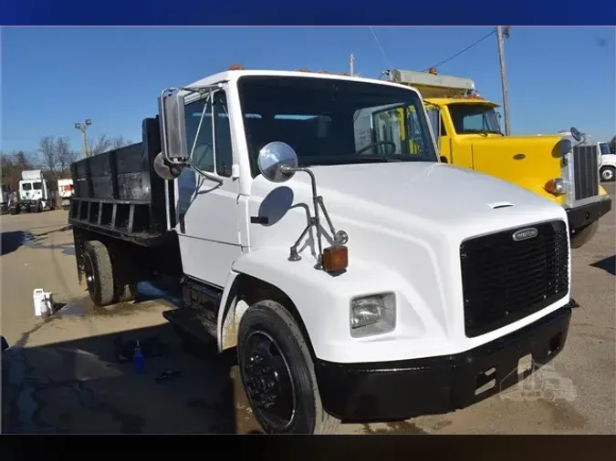 2003 FREIGHTLINER FL60