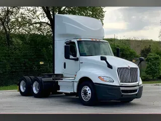 2020 INT LT625 6x4