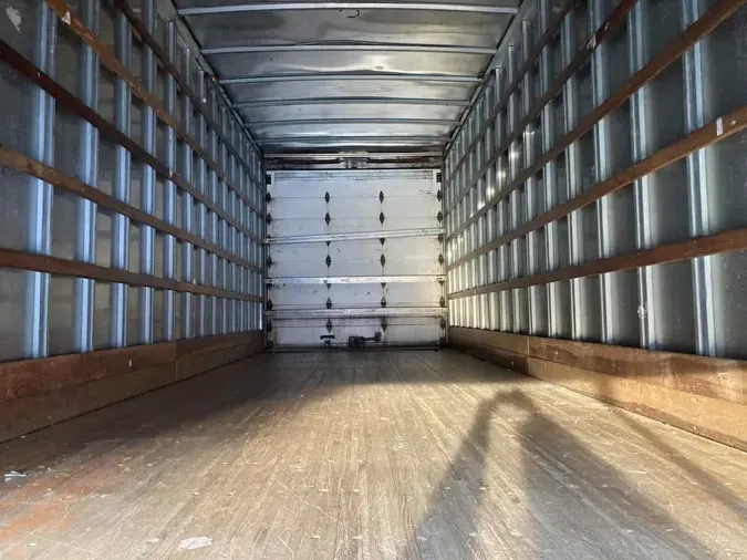 2020 FREIGHTLINER/MERCEDES M2 106