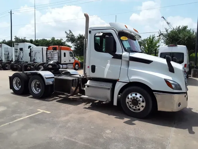 2019 FREIGHTLINER/MERCEDES NEW CASCADIA PX12664
