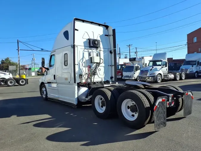 2024 FREIGHTLINER/MERCEDES NEW CASCADIA PX12664c92fe4278406563209719e8d38fb3bce