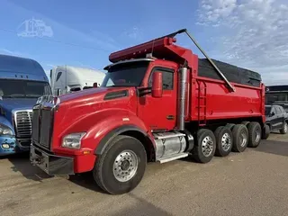 2016 KENWORTH T880