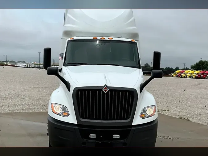 2021 INT LT625 6x4