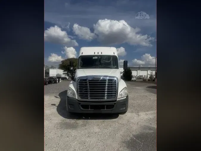 2017 FREIGHTLINER CASCADIA 125