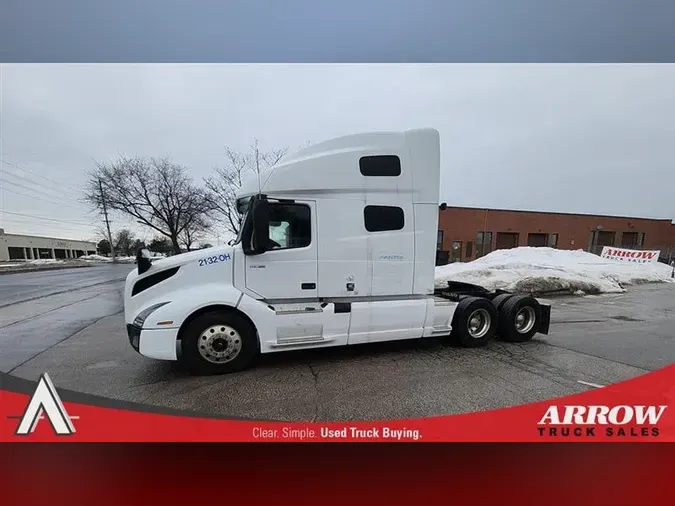 2021 VOLVO VNL64T760