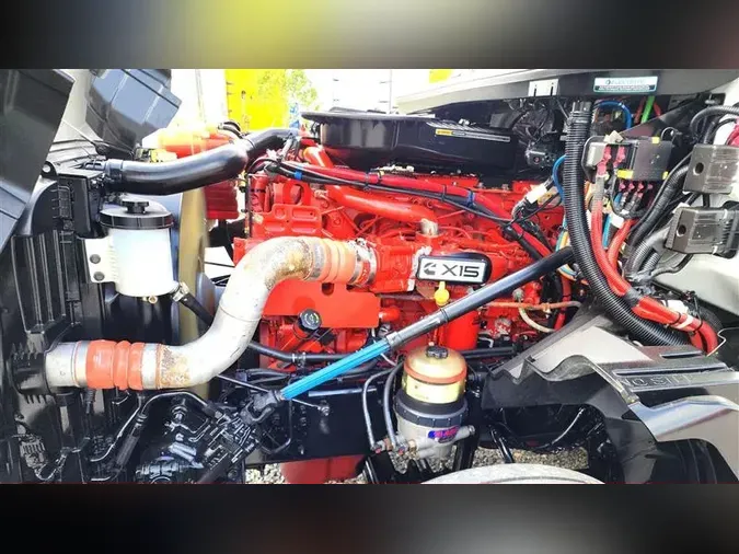2022 INTERNATIONAL LT625