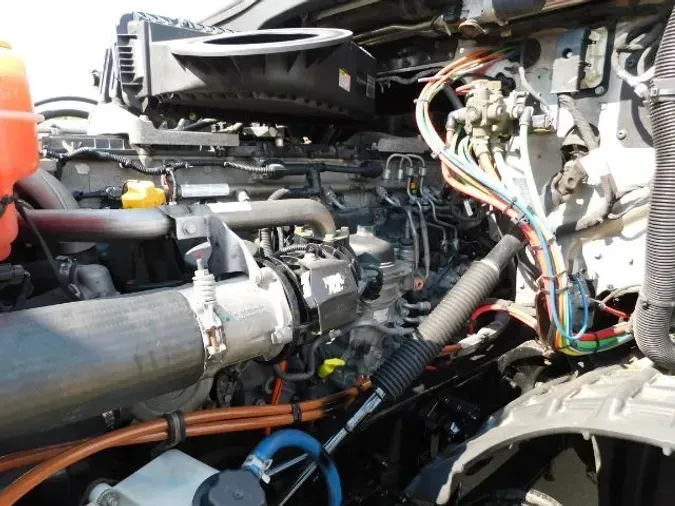 2018 Freightliner New Cascadia 126