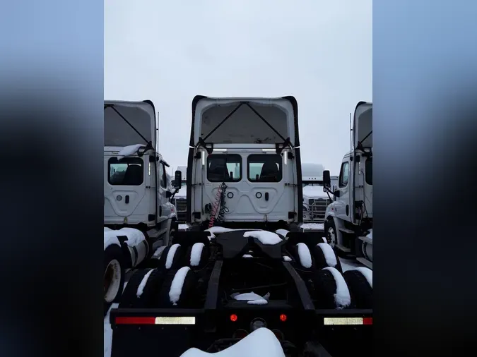 2019 FREIGHTLINER/MERCEDES NEW CASCADIA PX12664c93960a4e4ee70d83283edc66407004e