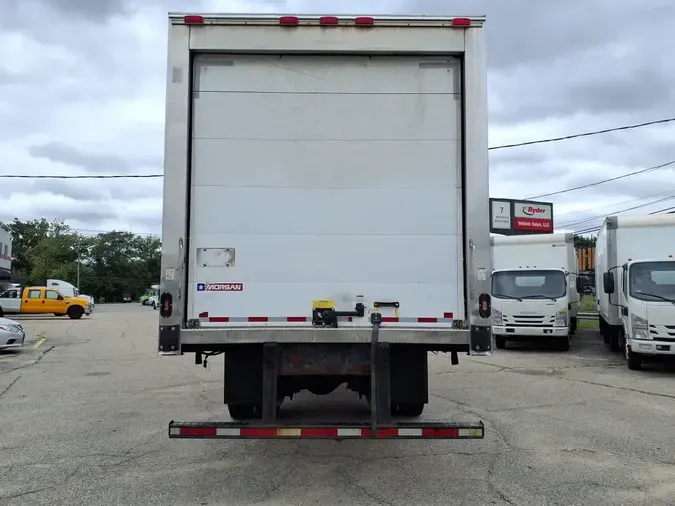 2019 FREIGHTLINER M2 106