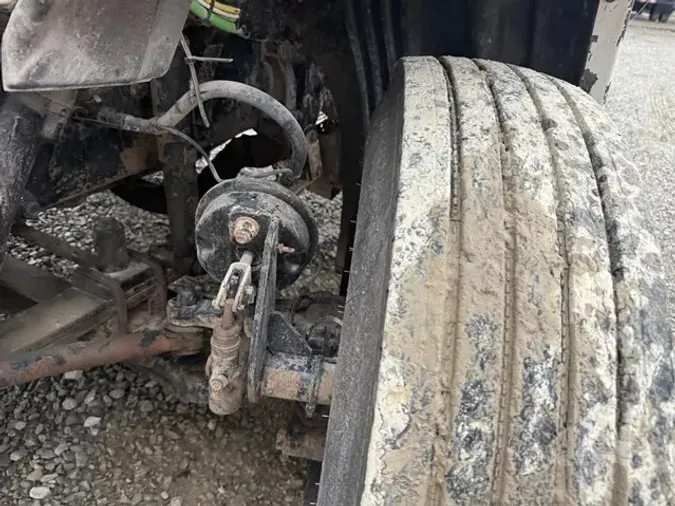 2016 FREIGHTLINER CASCADIA 113