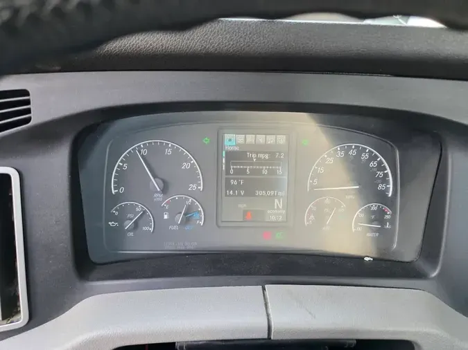 2019 FREIGHTLINER NEW CASCADIA 126