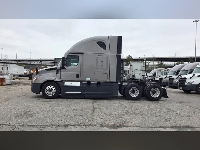 2023 Freightliner Cascadia