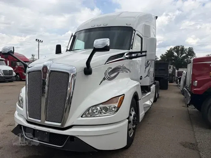 2022 KENWORTH T680c944bd54b650c6b0c30156760d93e9f4