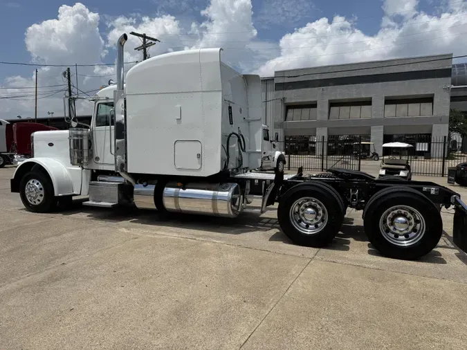 2022 Peterbilt 389c945e127e8980542a14269cd471554af