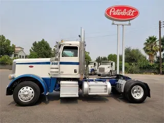 2018 PETERBILT 389