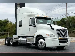 2023 INT LT625 6x4