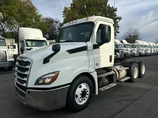 2019 FREIGHTLINER/MERCEDES NEW CASCADIA 126